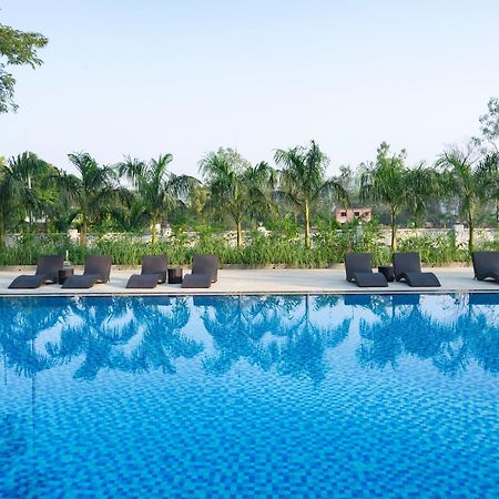 Hotel Sterling Stolen Heaven Lonavla Zewnętrze zdjęcie