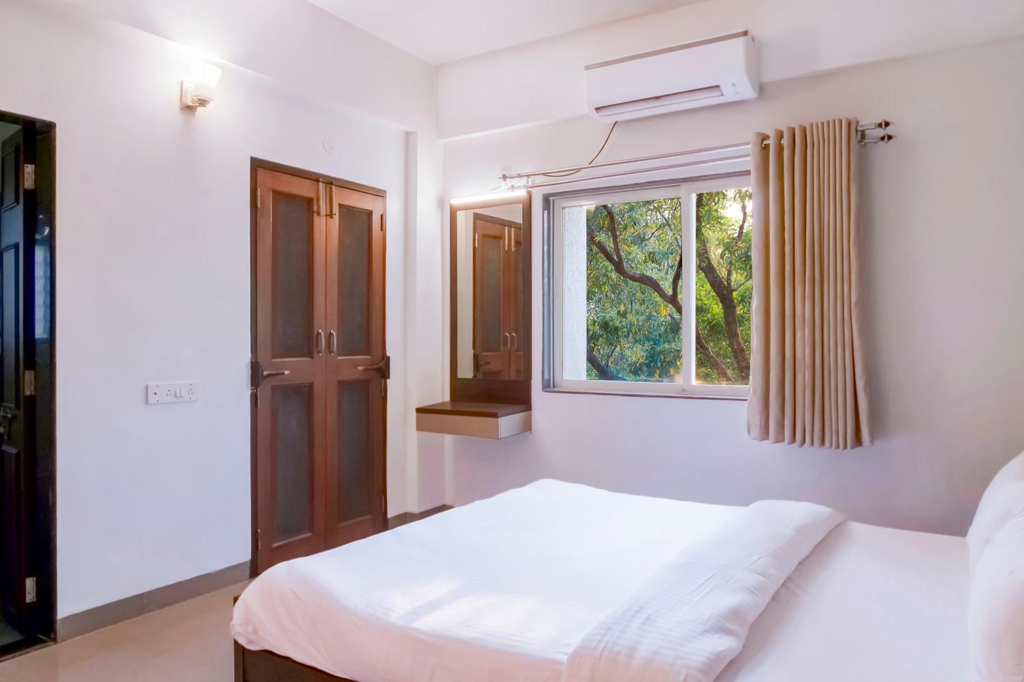 Hotel Sterling Stolen Heaven Lonavla Pokój zdjęcie