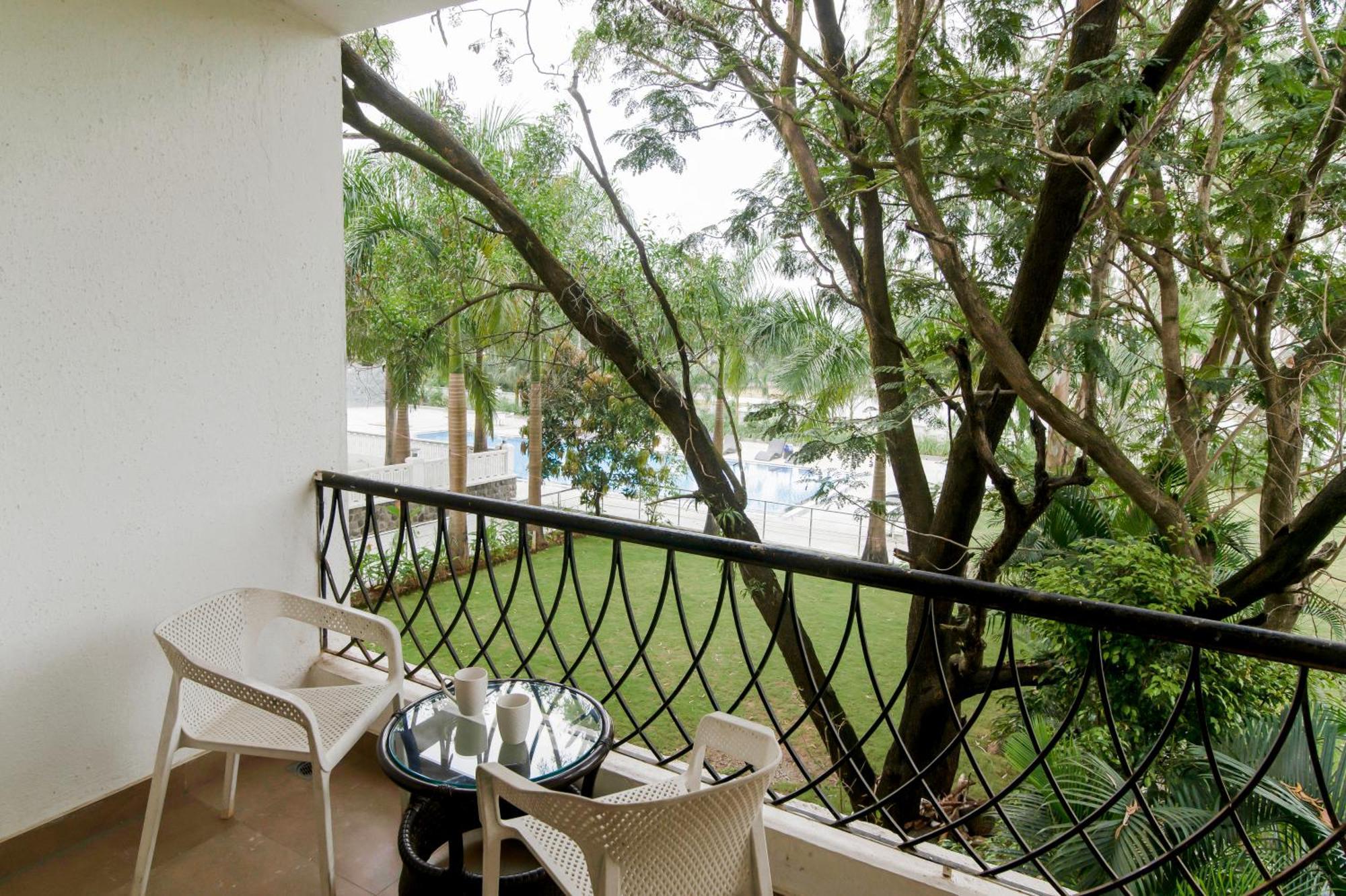 Hotel Sterling Stolen Heaven Lonavla Pokój zdjęcie